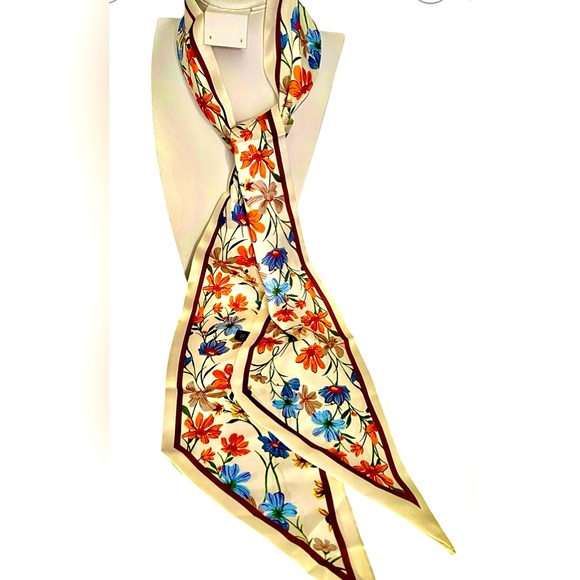 Body Wear Beautiful Floral Scarf 54” long x 5”W NIP - Picture 5 of 6